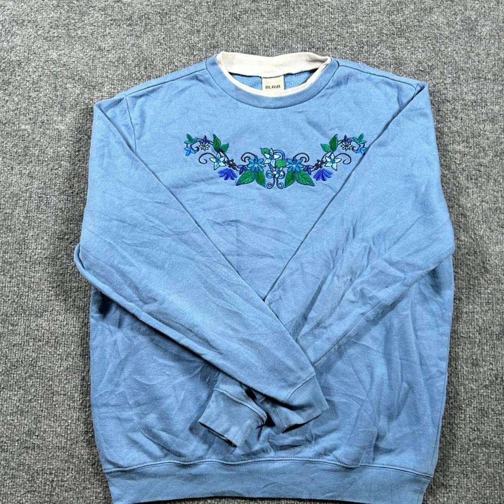Blair Sweatshirt Womens Size M Blue Floral Embroidered Crew Neck Pullover Fleece